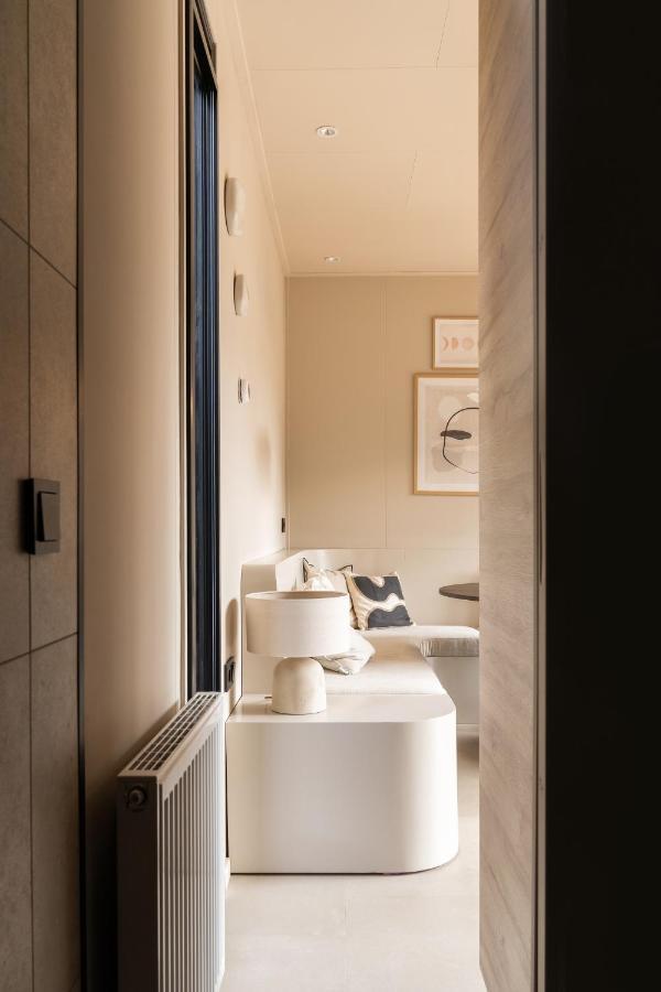 Luxe Tiny House Stec Midden Op De Veluwe In Nunspeet Villa Exteriör bild